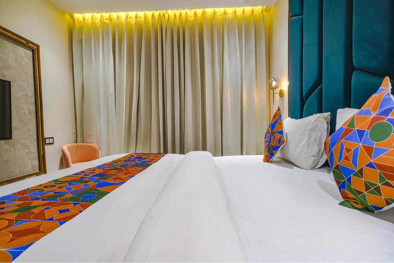Fabhotel Benchmark Indore Buitenkant foto